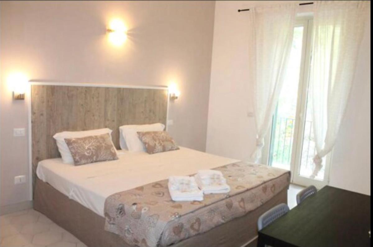 Vittoria Luxury Suite Vico Equense Exterior photo