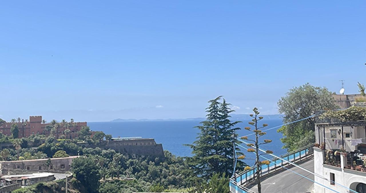 Vittoria Luxury Suite Vico Equense Exterior photo